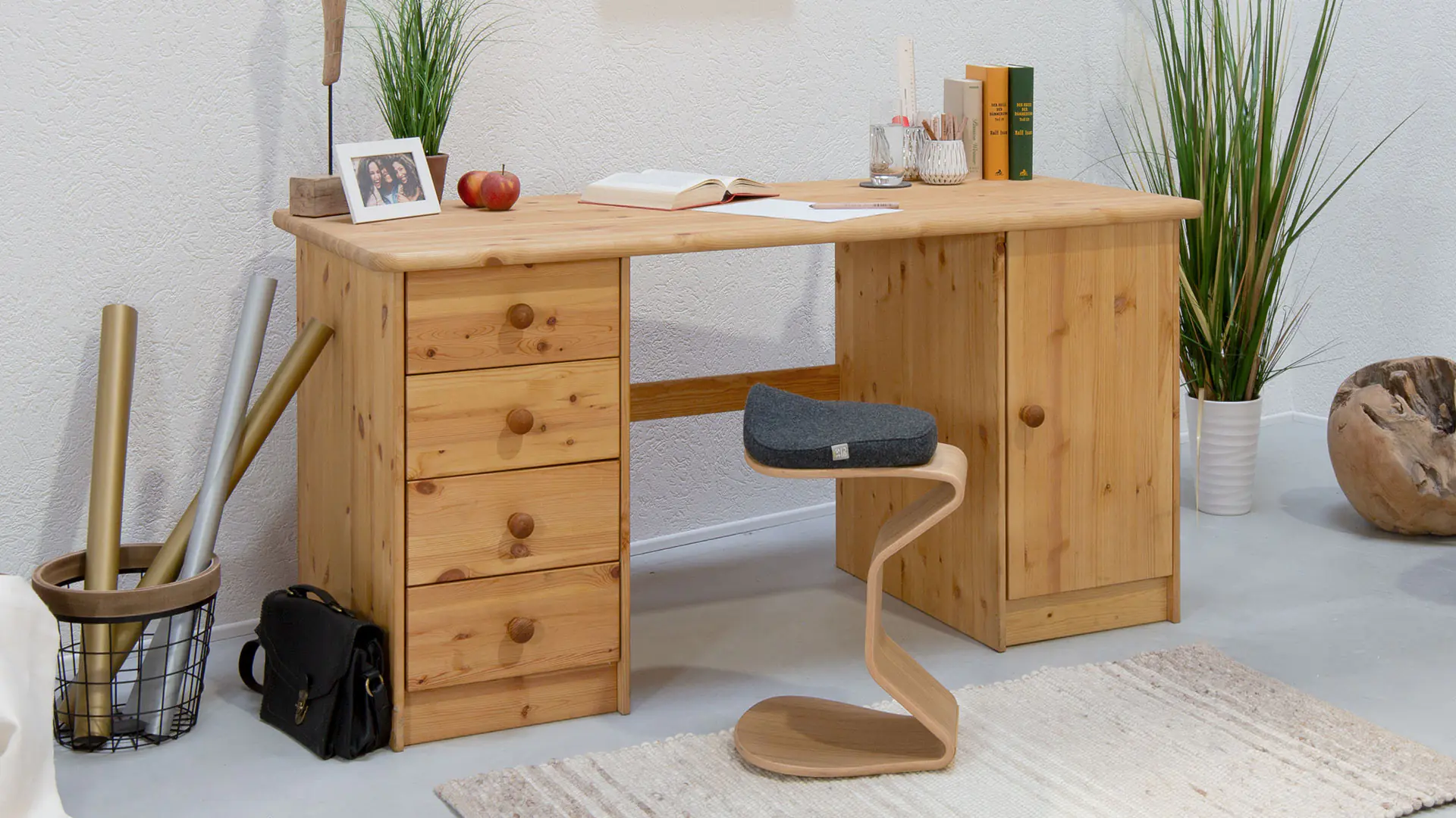 Bureau Nino, variante 02 avec surface lessivée/huilée