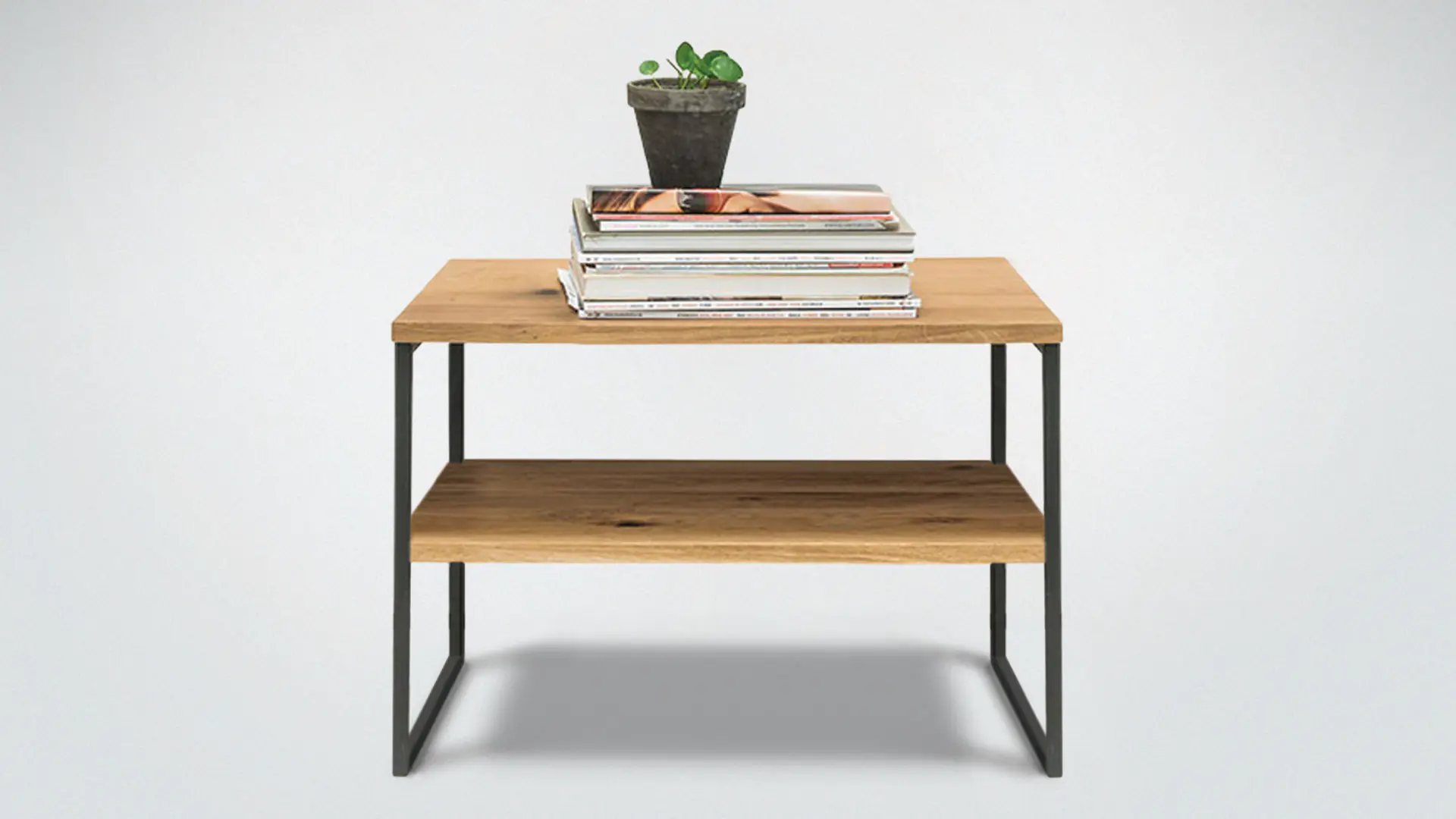 Table d'appoint rectiligne de style industriel moderne