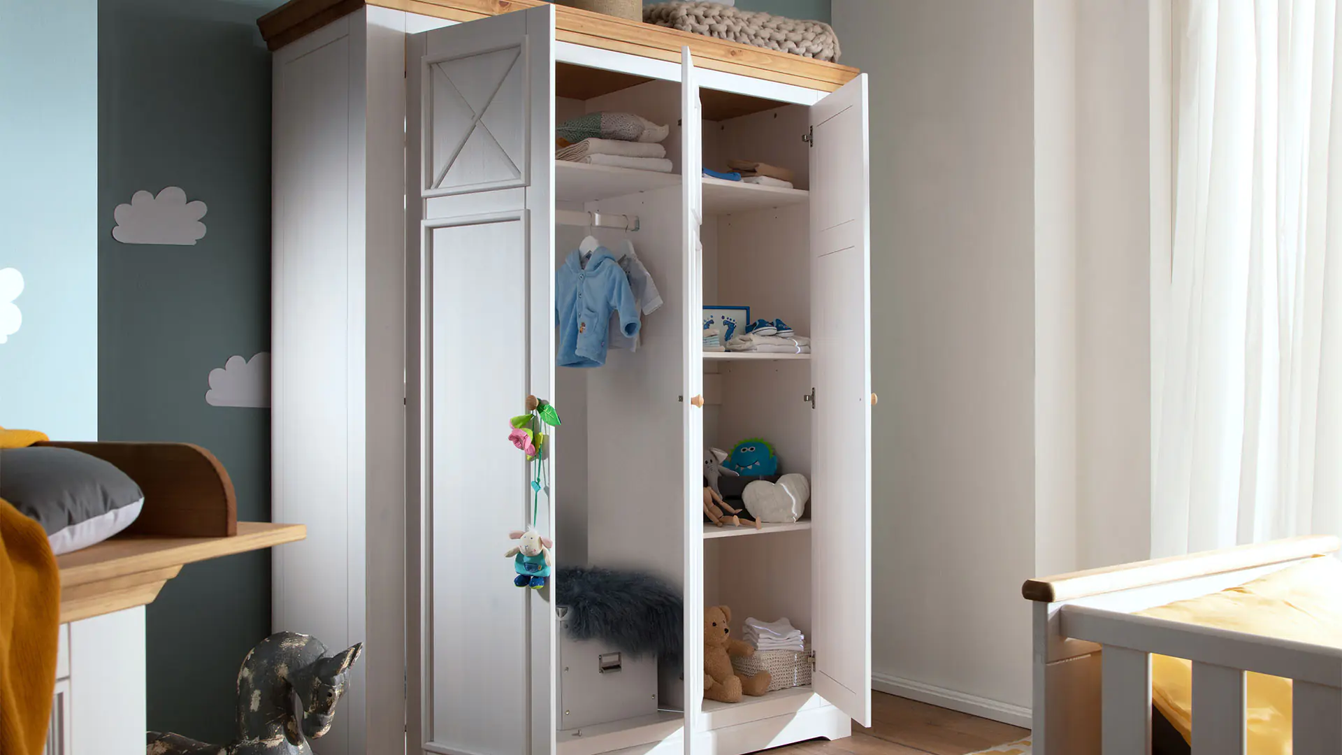 Tablettes pour l'armoire Amira en 2 largeurs