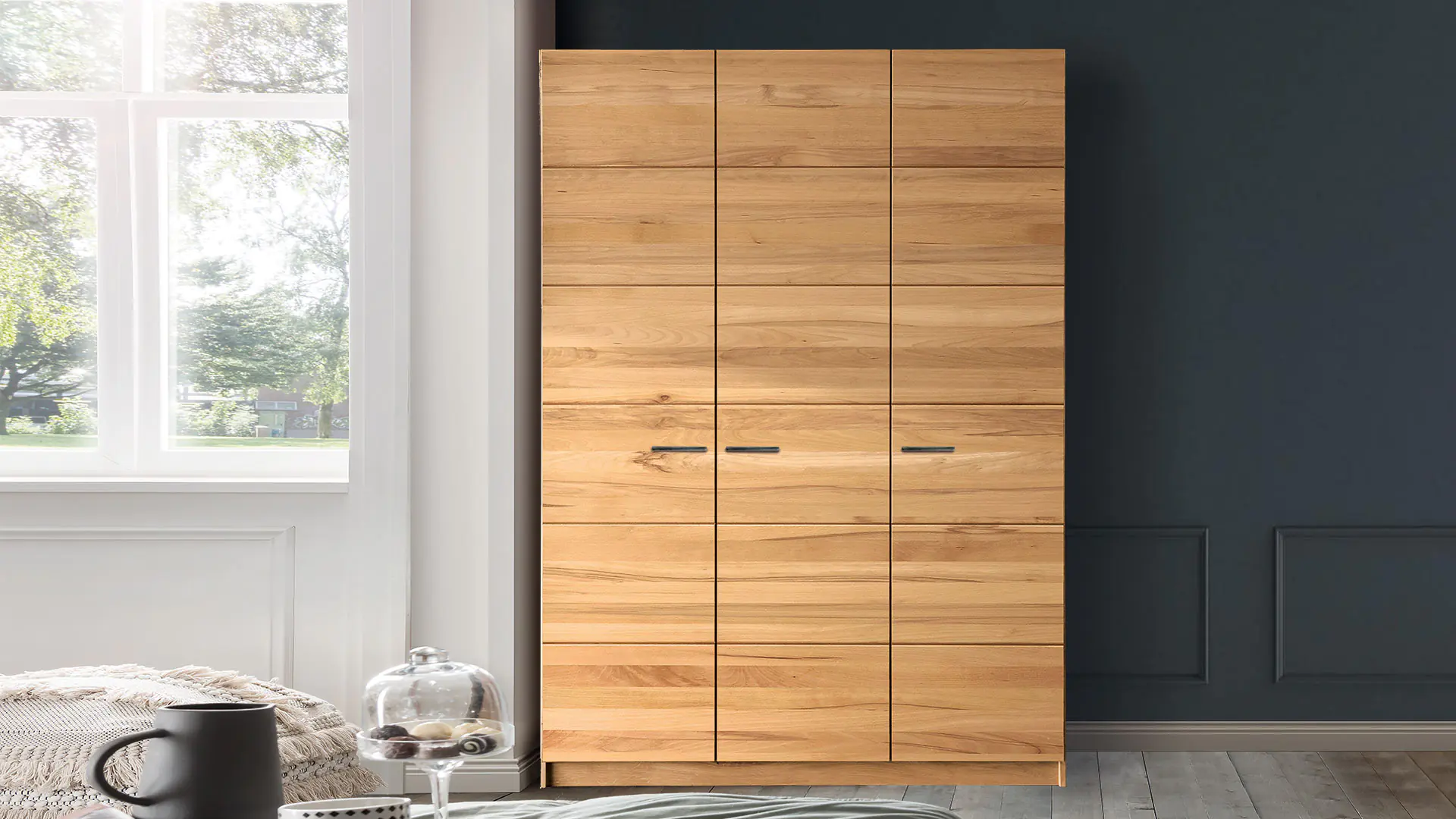 Armoire en bois massif Salentino, 3 portes, coeur de hêtre