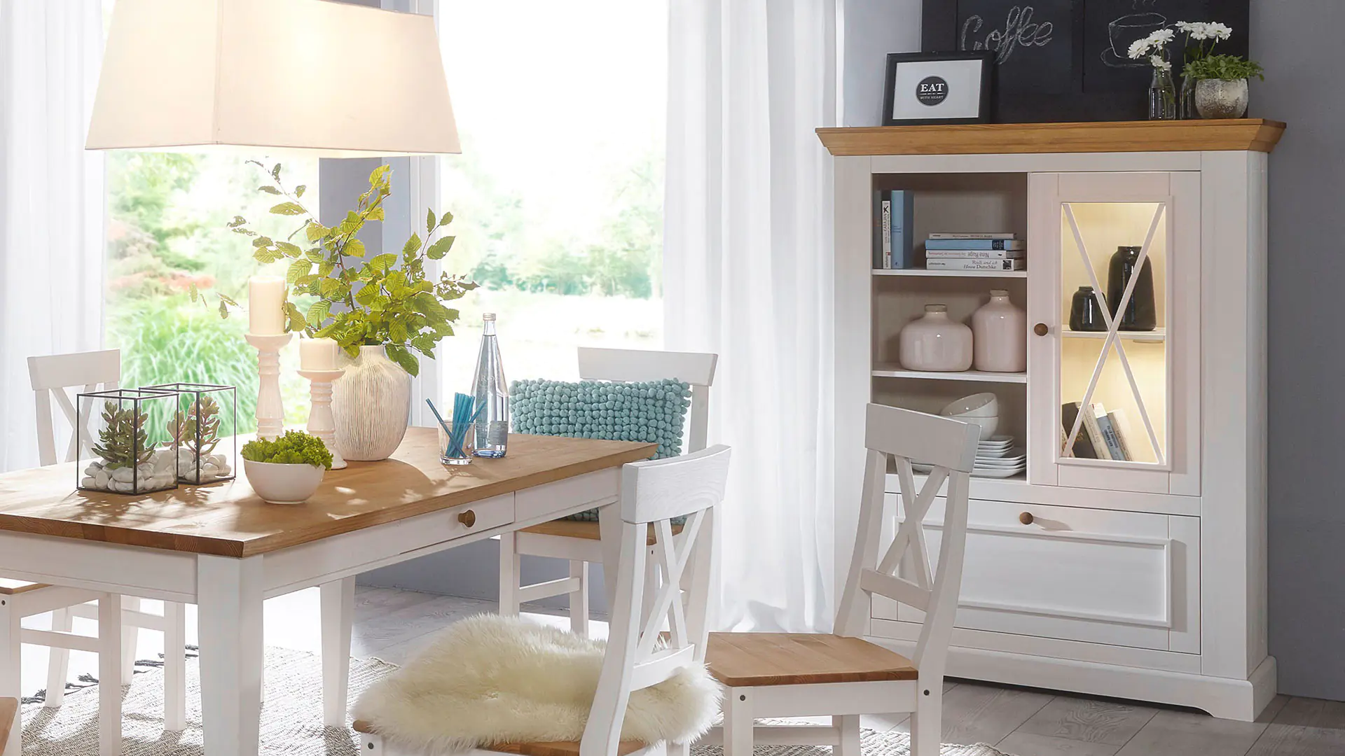 Molina Highboard en bois massif, pin blanc ciré